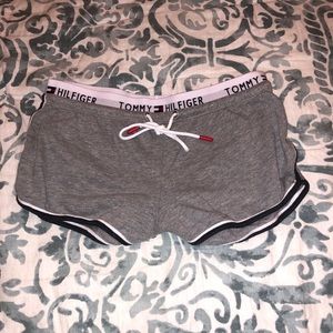 Tommy Hilfiger retro shorts